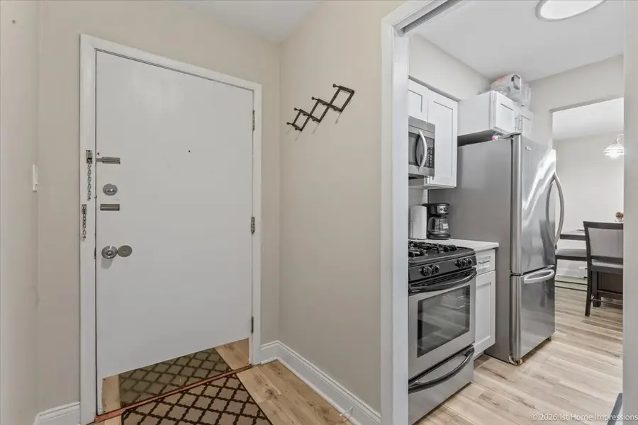 9721 S Cicero Avenue #3C, Oak Lawn, IL 60453 - #2