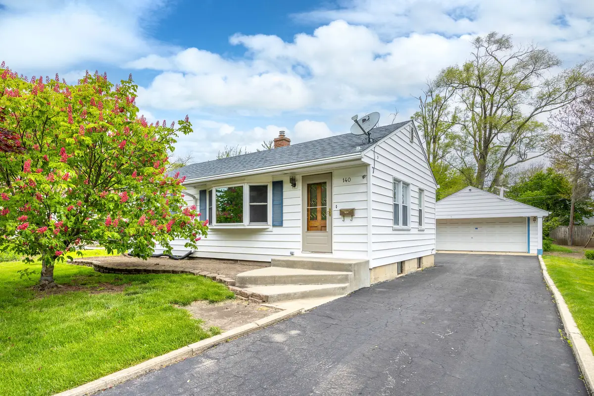 140 W Le Moyne Avenue, Lombard, IL 60148 - #1