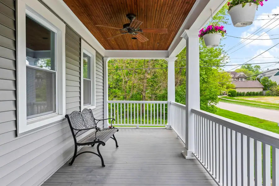 331 E Russell Street, Barrington, IL 60010 - #3