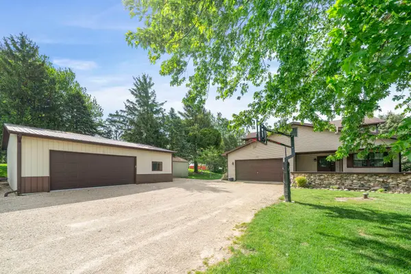 913 Preserve Road, Shabbona, IL 60550