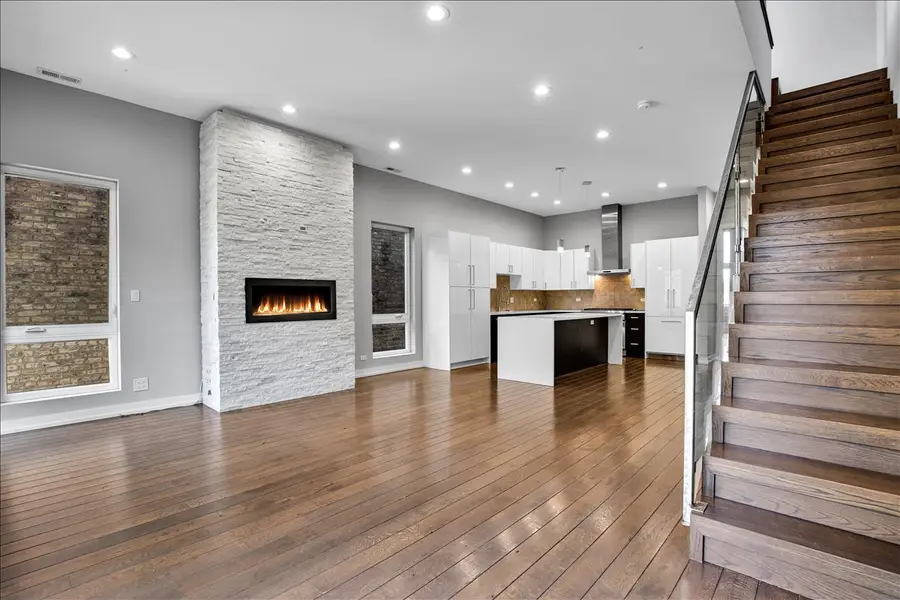 1821 W Armitage Avenue #3W, Chicago, IL 60622 - #2