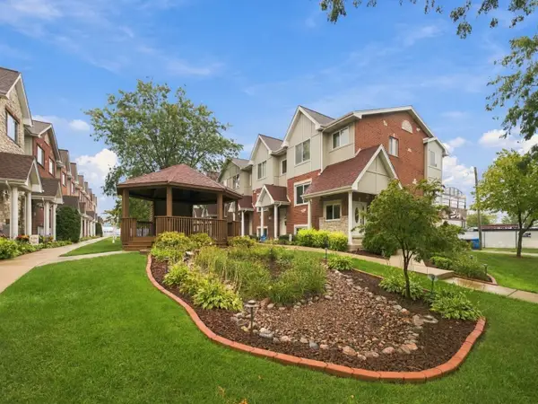 7204 W 83rd Street, Bridgeview, IL 60455