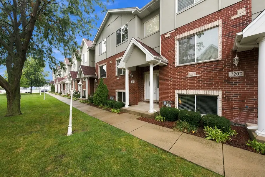 7204 W 83rd Street, Bridgeview, IL 60455 - #2