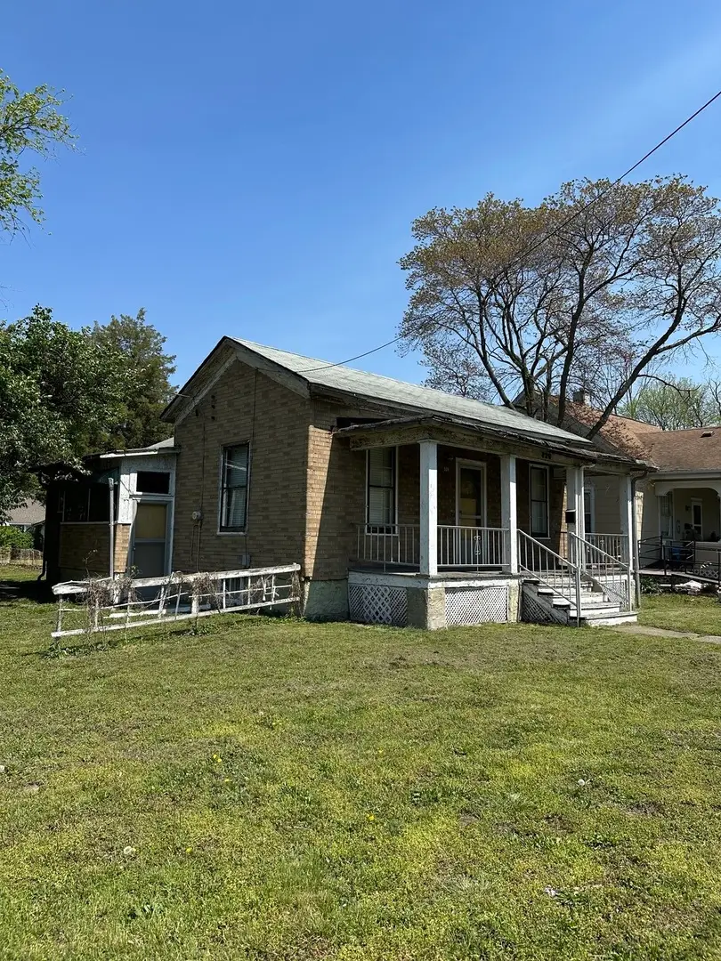 326 West North Street, Du Quoin, IL 62832 - #1