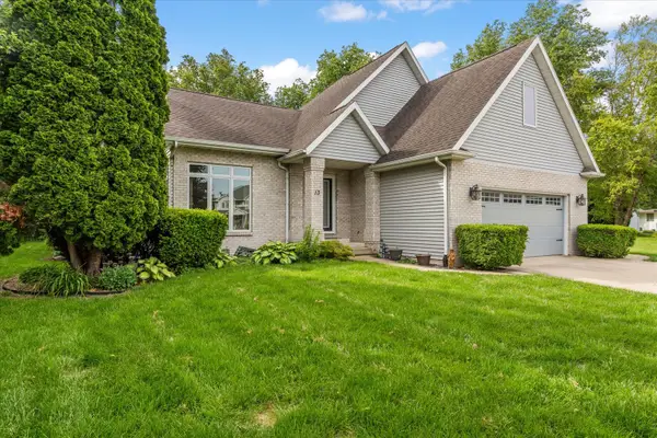 13 Corrine Court, Monticello, IL 61856
