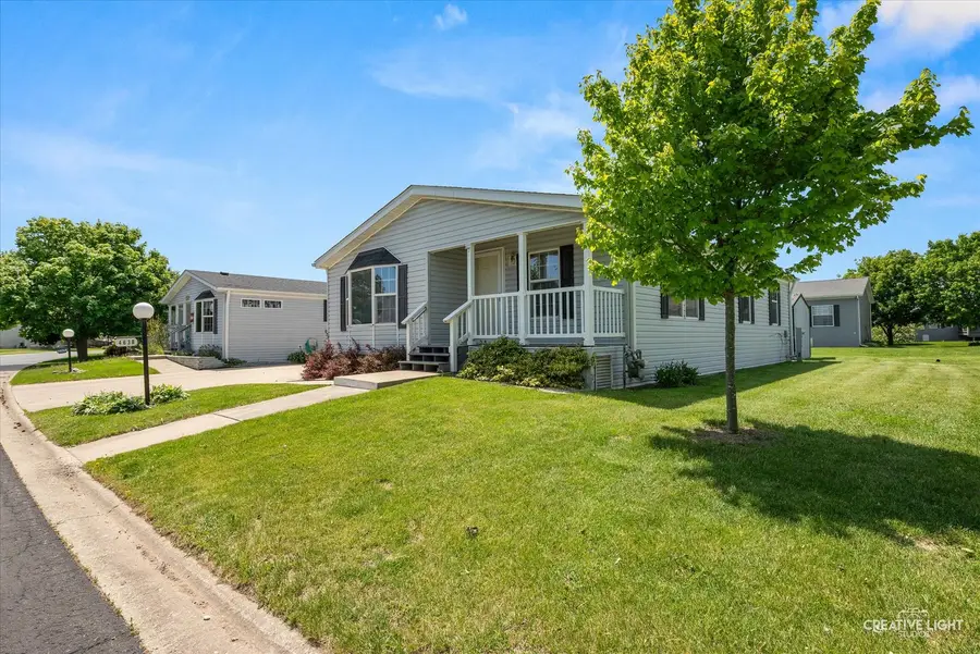 463 Meadowlark Circle #B, Sandwich, IL 60548 - #3