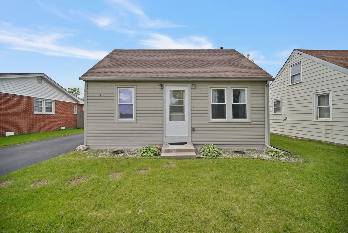 Address Withheld By Seller, Burbank, IL 60459 - #1