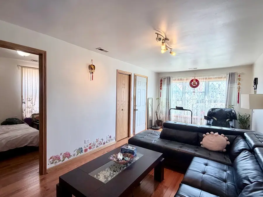 4024 S Artesian Avenue, Chicago, IL 60632 - #2