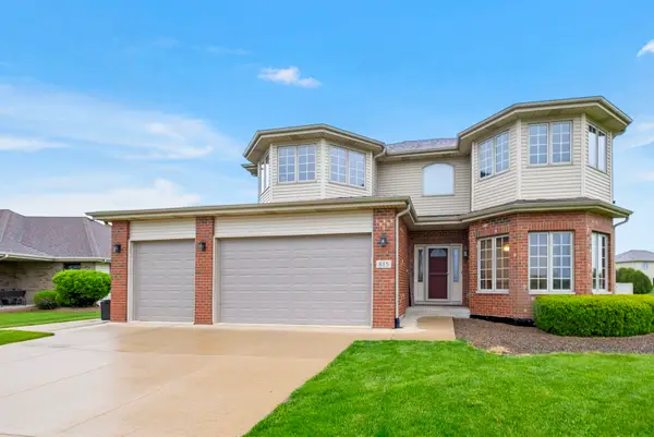 815 Meadow Path, Manteno, IL 60950
