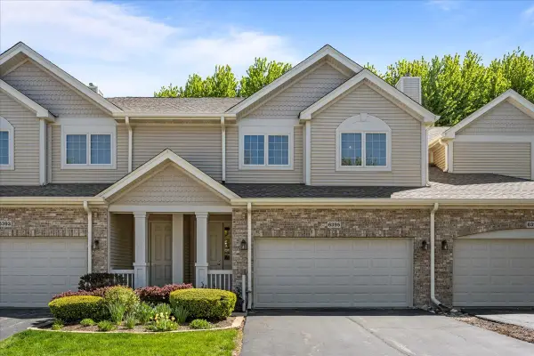 6395 Cunningham Court #A, Gurnee, IL 60031