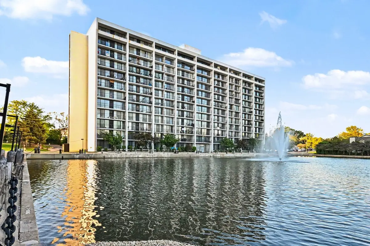 2015 S Finley Road #1107, Lombard, IL 60148 - #1