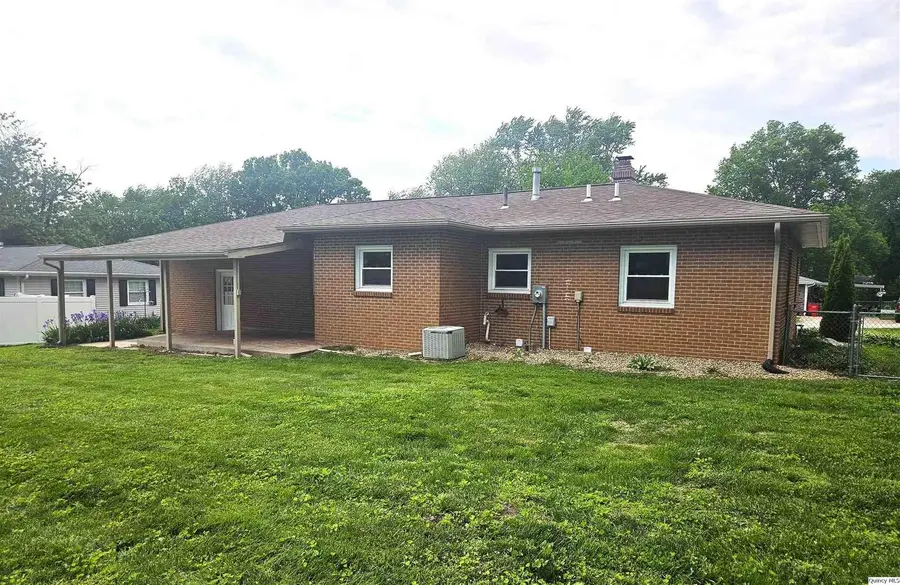 5128 Ri Dora Drive, Quincy, IL 62305 - #2