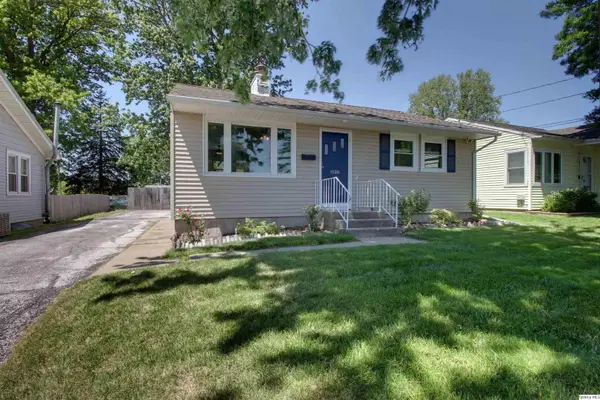 1126 S 16th St., Quincy, IL 62301
