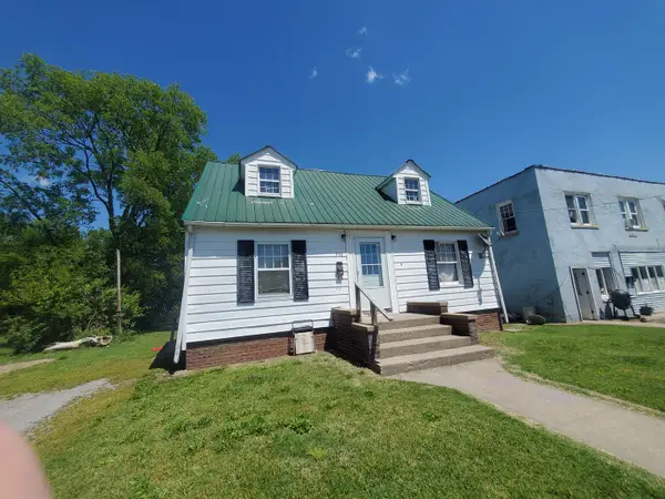 326 E Ford Street, Harrisburg, IL 62946