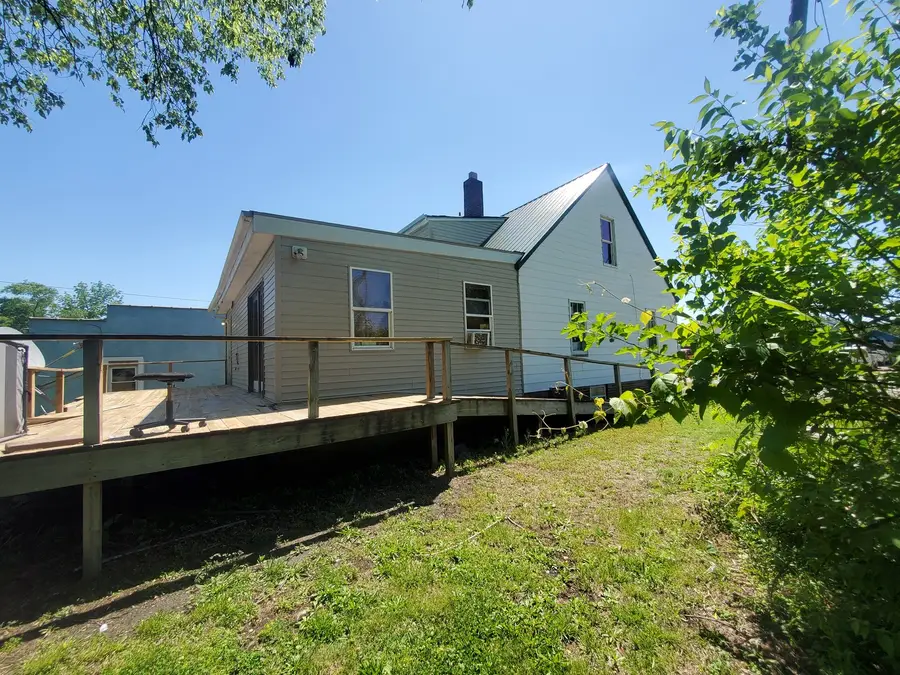 326 E Ford Street, Harrisburg, IL 62946 - #3