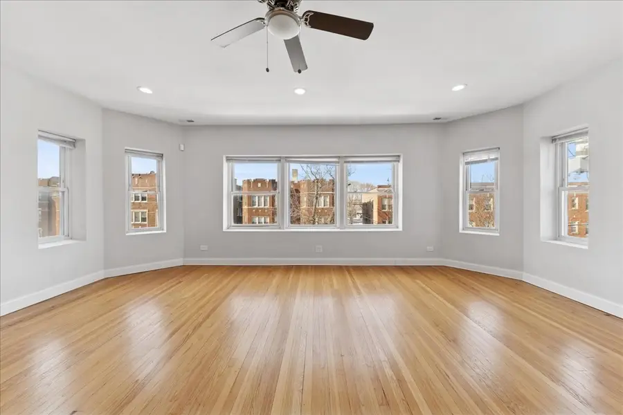 7515 S Essex Avenue, Chicago, IL 60649 - #2