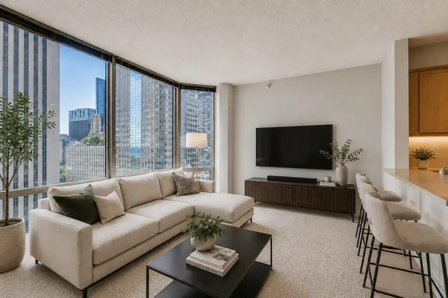 Address Withheld By Seller, Chicago, IL 60601 - #3