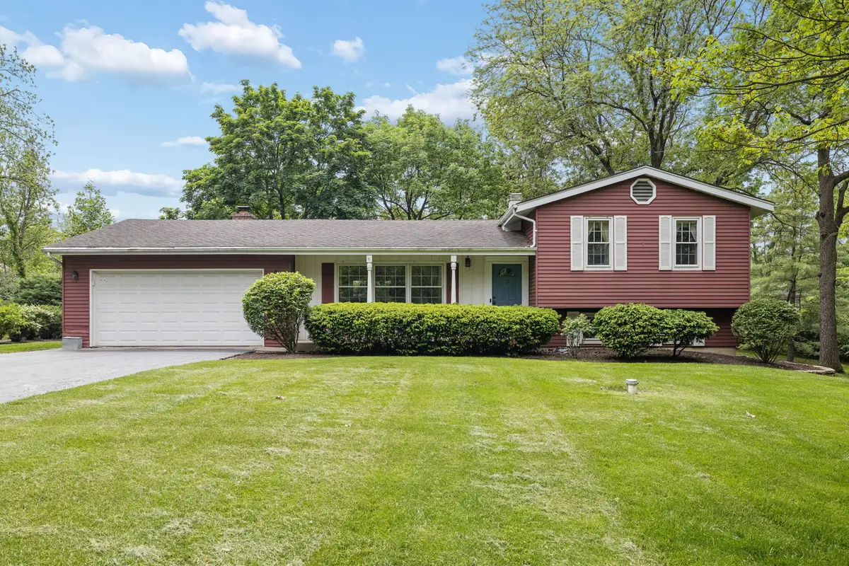 23W081 Red Oak Drive, Glen Ellyn, IL 60137 - #1