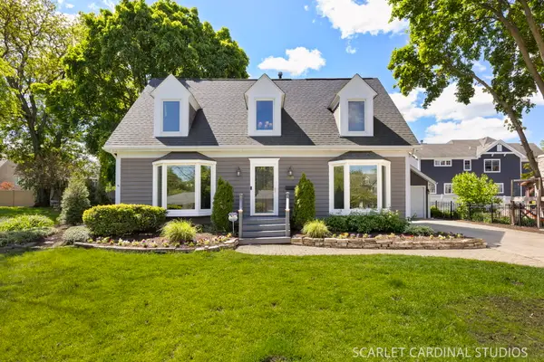 416 W Oak Street, Wheaton, IL 60187