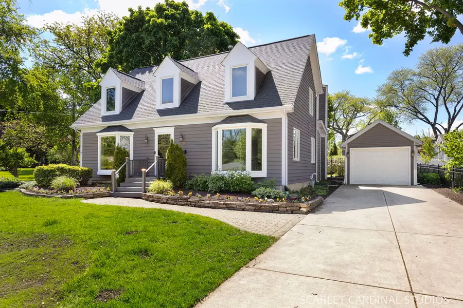 416 W Oak Street, Wheaton, IL 60187 - #2