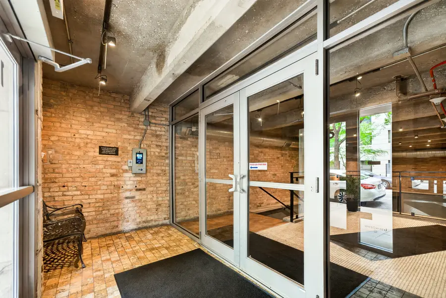 1735 N Paulina Street #612, Chicago, IL 60622 - #3