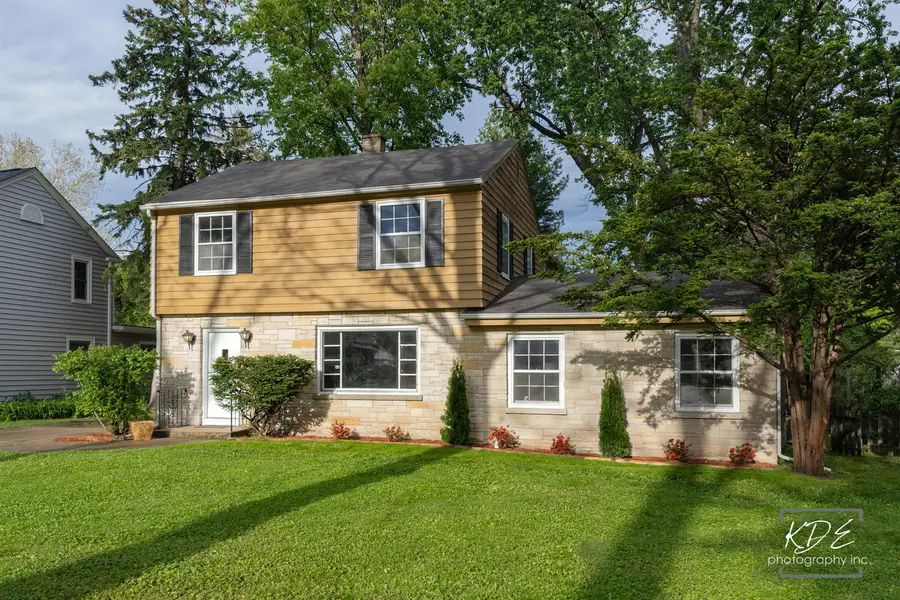 210 S Gladstone Avenue, Aurora, IL 60506 - #3