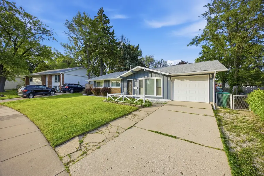 6 Beacon Avenue, Romeoville, IL 60446 - #3