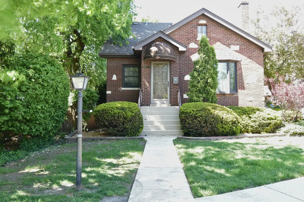 8502 Parkview Avenue, Brookfield, IL 60513 - #1