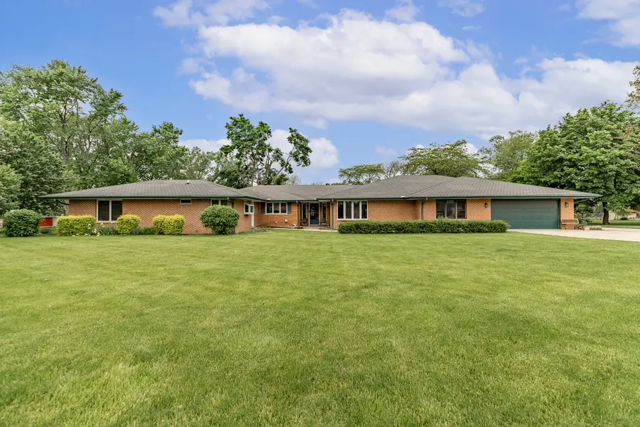 20560 Bensley Avenue, Lynwood, IL 60411 - #2