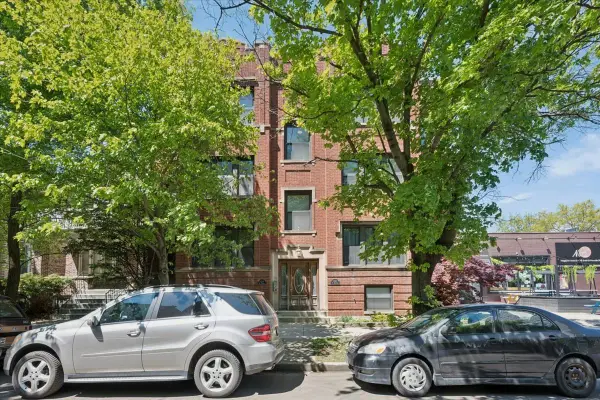 6348 N Magnolia Avenue #3, Chicago, IL 60660