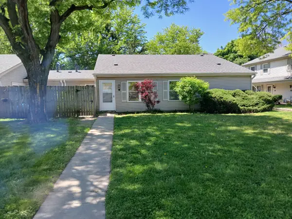 12 Fernwood Drive #O, Bolingbrook, IL 60440