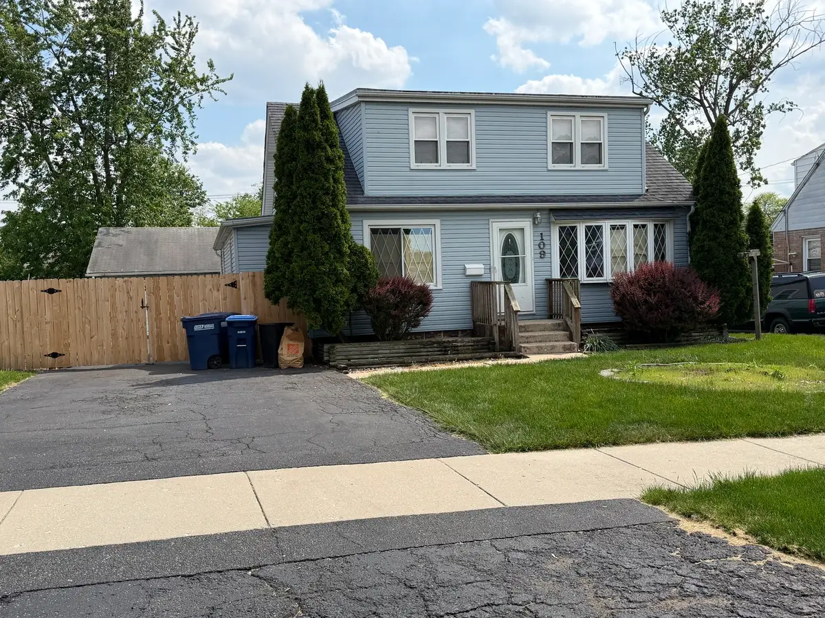 109 Village Drive N, Northlake, IL 60164 - #1