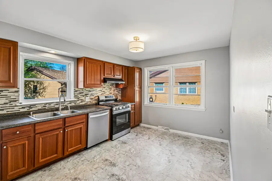 350 Carey Court, Chicago Heights, IL 60411 - #2