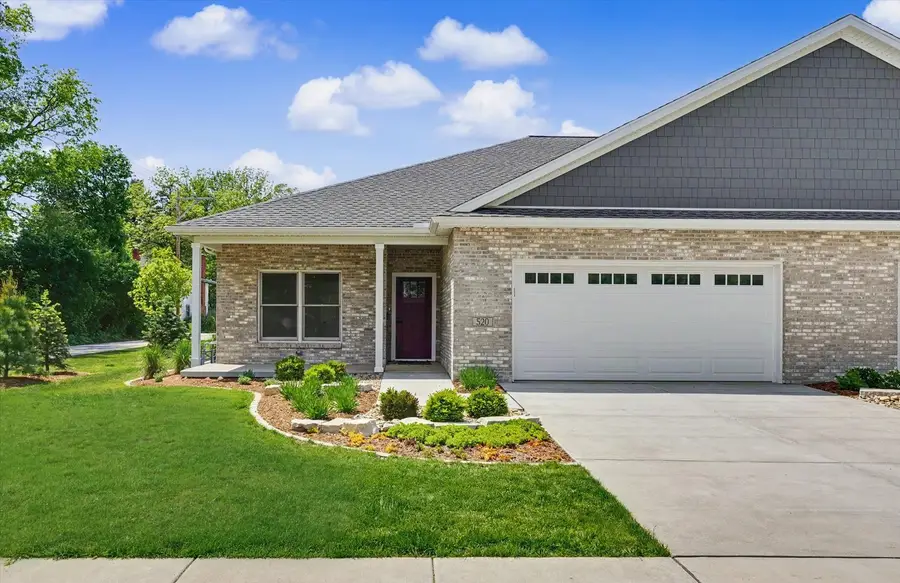 520 S 6th Street, Fairbury, IL 61739 - #3