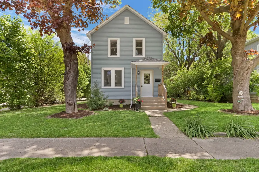 989 Victoria Street, Antioch, IL 60002 - #2