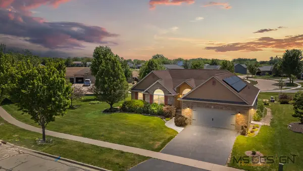 1418 Beach Lane, Sycamore, IL 60178