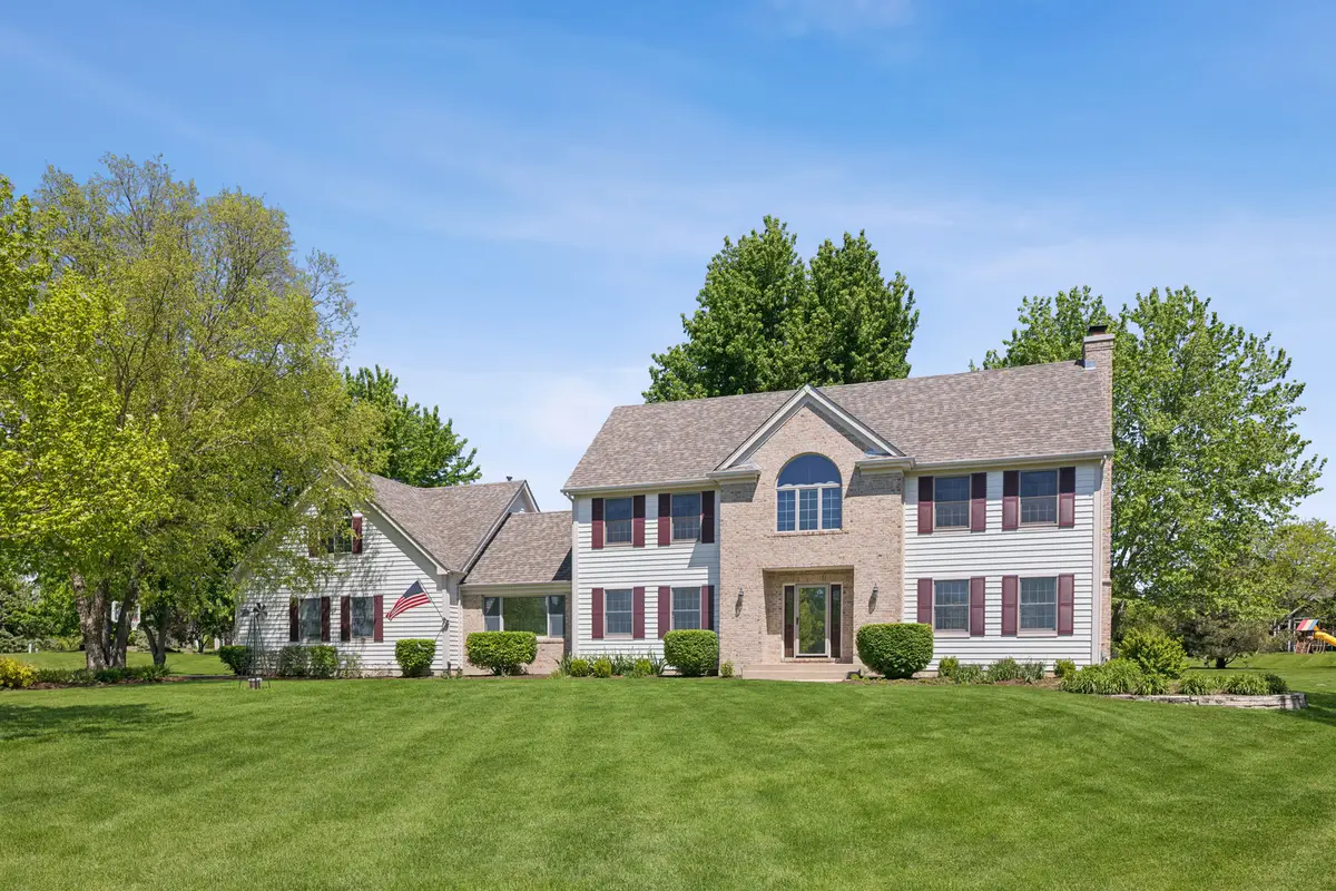 36W793 Red Gate Court, Saint Charles, IL 60175 - #1