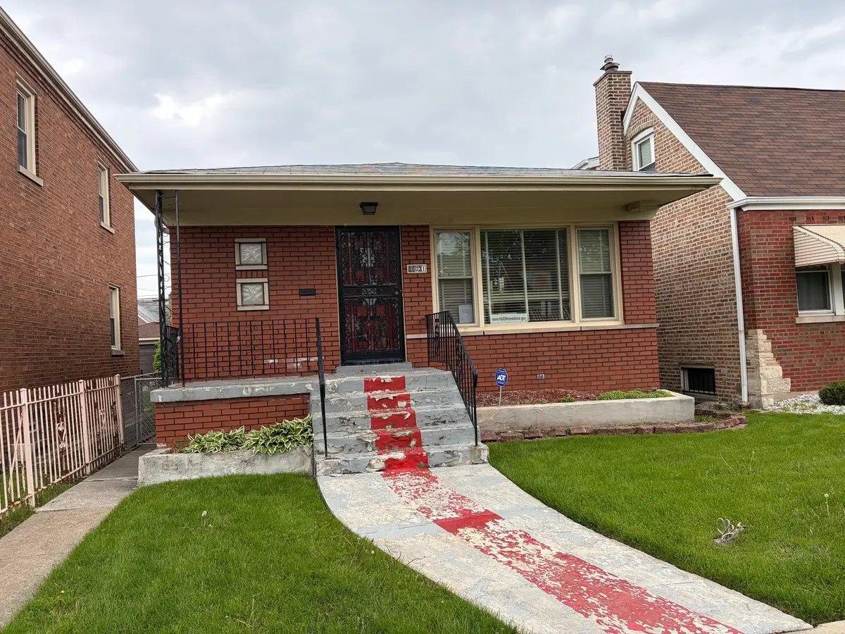 10031 S Forest Avenue, Chicago, IL 60628 - #1