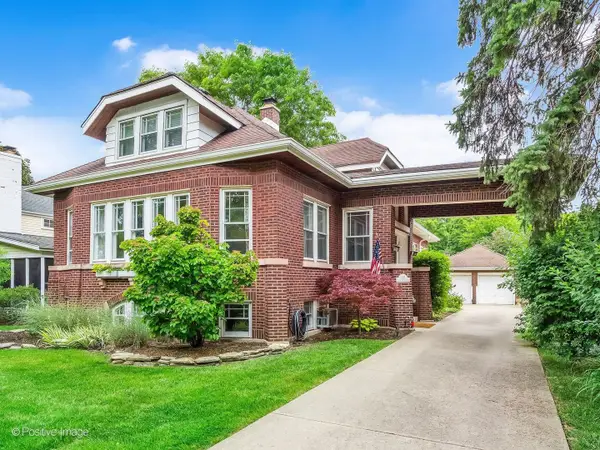 207 S Edgewood Avenue, La Grange, IL 60525