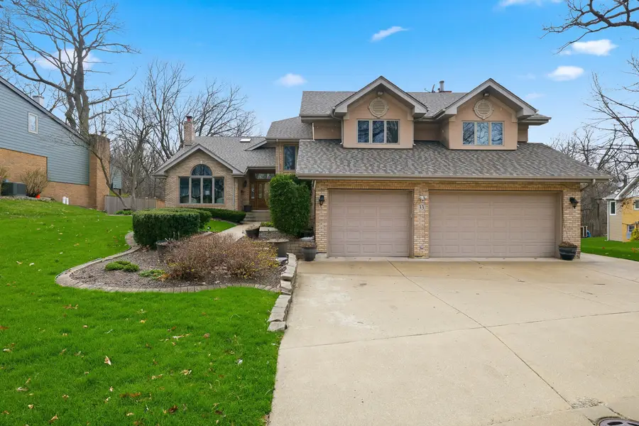 33 W Eureka Drive, Lemont, IL 60439 - #2