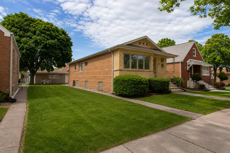 5304 S Mulligan Avenue, Chicago, IL 60638 - #2