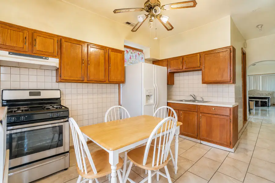 3339 S Bell Avenue, Chicago, IL 60608 - #3