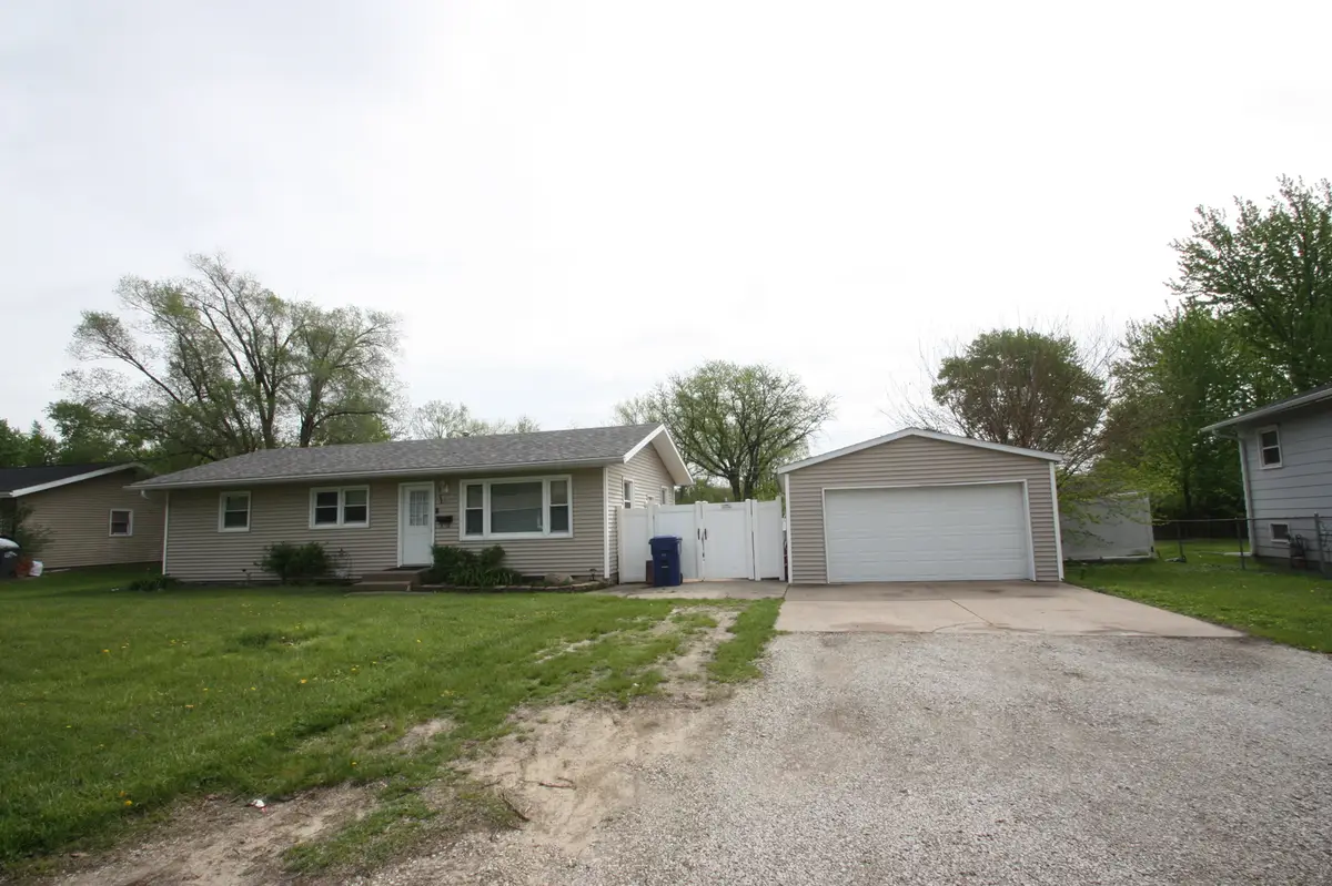 2607 Crestview Drive, Bettendorf, IA 52722 - #1