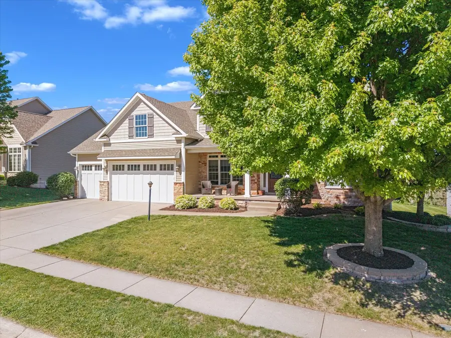 4980 Brittany Court, Bettendorf, IA 52722 - #2