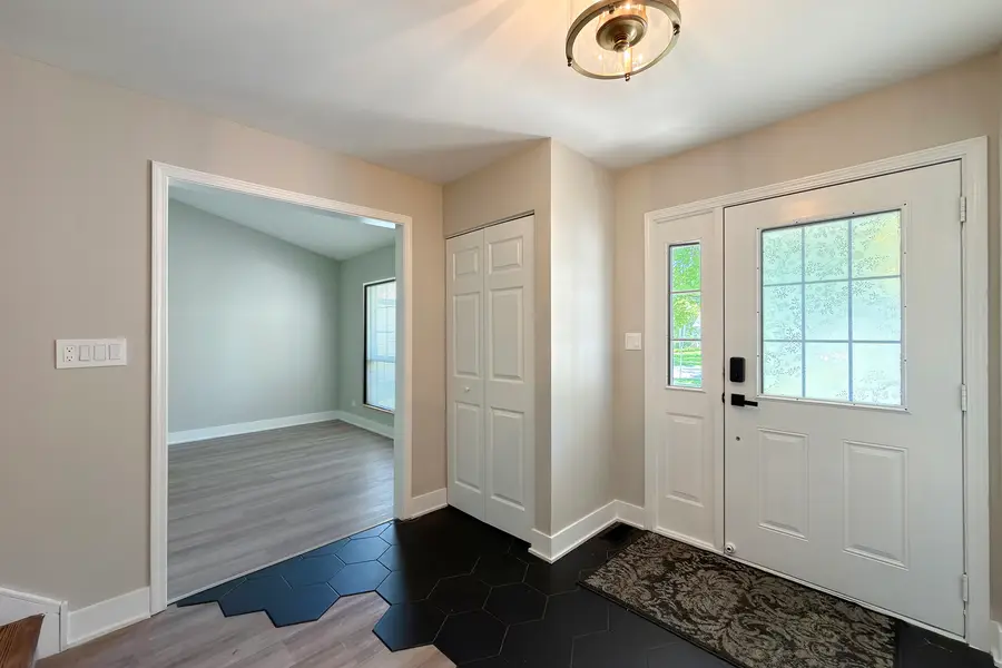505 Tebay Place W, Schaumburg, IL 60194 - #3