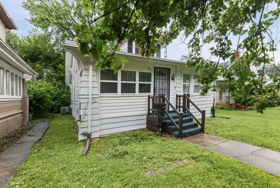 518 Cedar Street, Centralia, IL 62801 - #2
