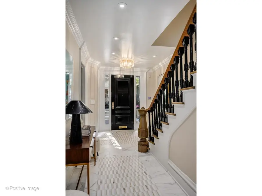 1405 N Dearborn Street, Chicago, IL 60610 - #2