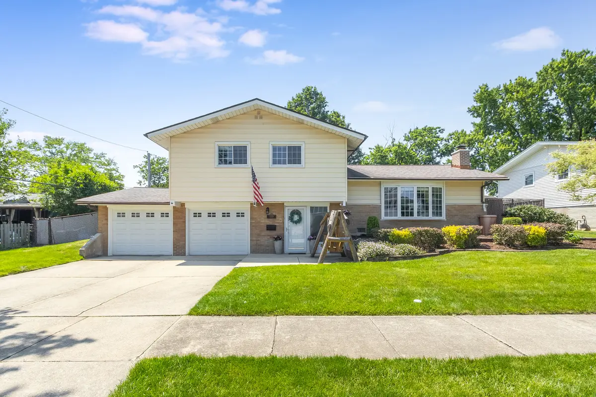 14858 Parkside Avenue, Oak Forest, IL 60452 - #1