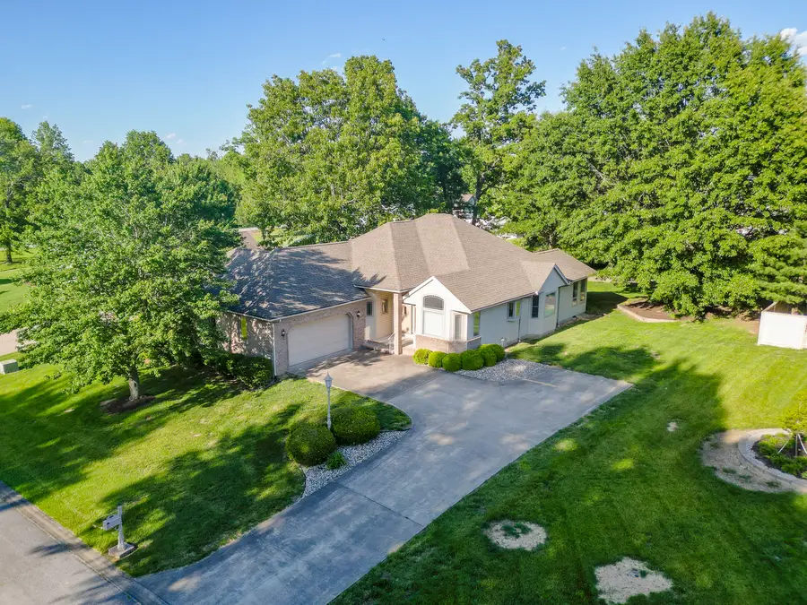 1204 W Dylan Lane, Carterville, IL 62918 - #2