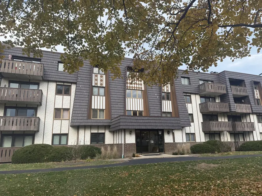 13000 W Heiden Circle #3105, Lake Bluff, IL 60044 - #2